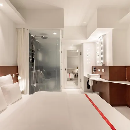 Ruby Luna 4* Düsseldorf