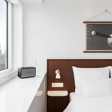 Ruby Luna 4* Düsseldorf