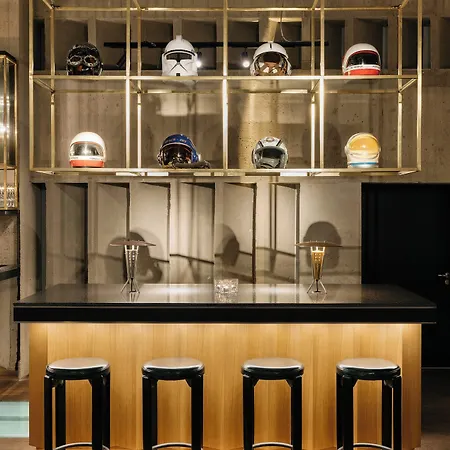 Ruby Luna 4* Düsseldorf