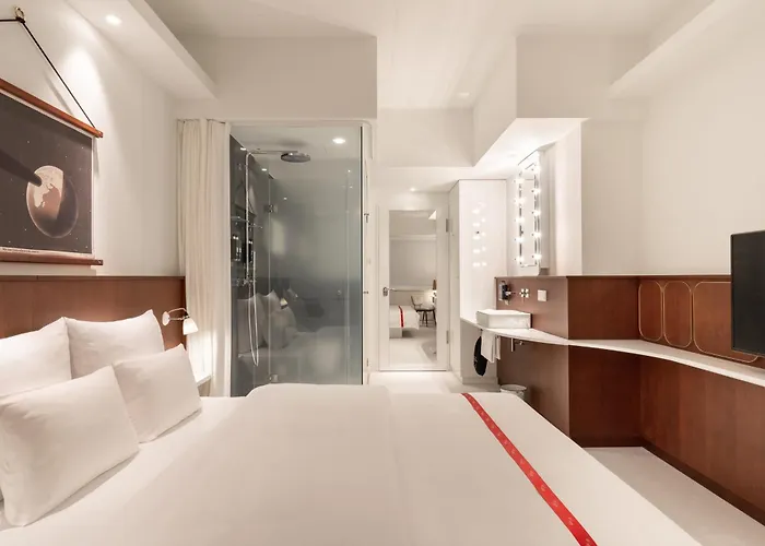 Ruby Luna 4* Düsseldorf