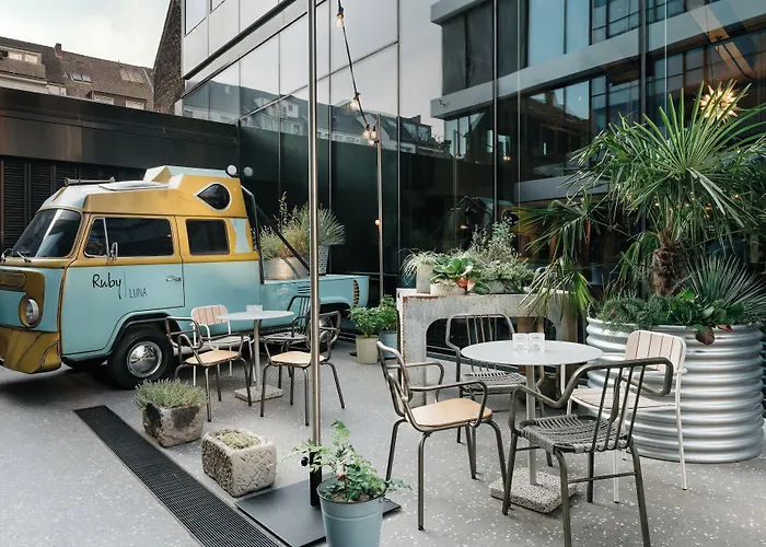 Ruby Luna 4* Düsseldorf