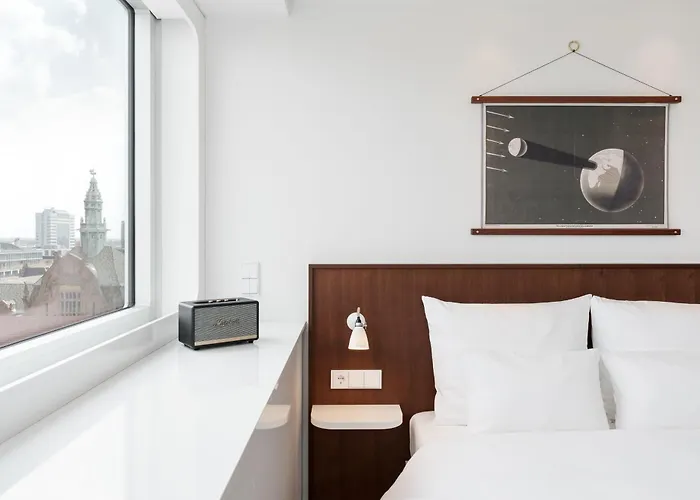 Ruby Luna 4* Düsseldorf