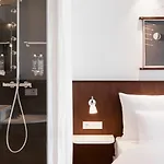 Otel Ruby Luna By Ihg Düsseldorf