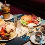 Ruby Luna By Ihg 4* Düsseldorf