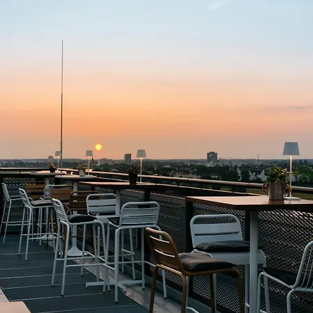 Hotel Ruby Luna By Ihg