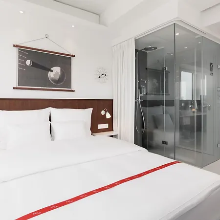 Ruby Luna By Ihg Hotel Düsseldorf